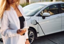 Najciekawsze udogodnienia i funkcje w samochodach elektrycznych Najciekawsze udogodnienia i funkcje w samochodach elektrycznych