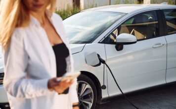 Najciekawsze udogodnienia i funkcje w samochodach elektrycznych Najciekawsze udogodnienia i funkcje w samochodach elektrycznych